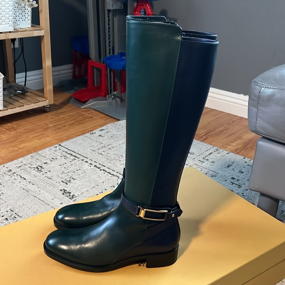 Tod’s Leather Boots - Picture 11 of 12